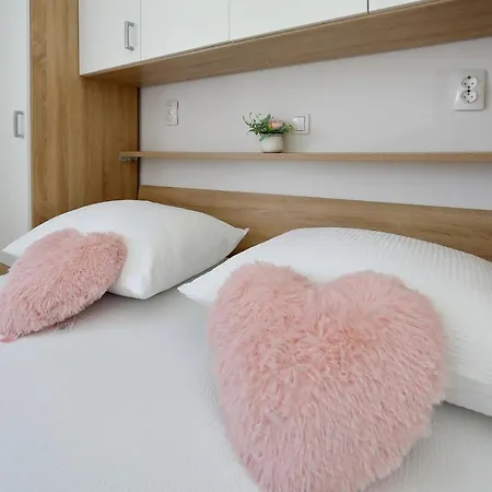 Apartman Petra דירה *