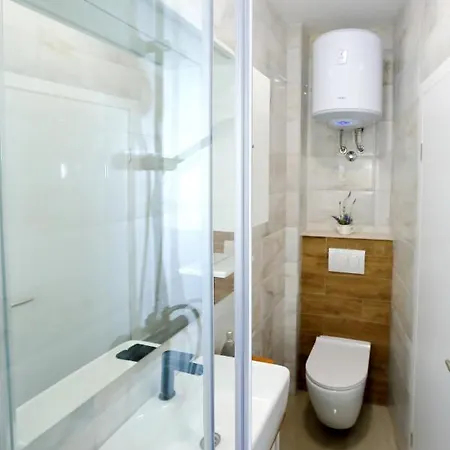 Apartman Petra דירה ביבינייה
