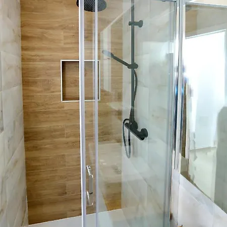 Apartman Petra דירה