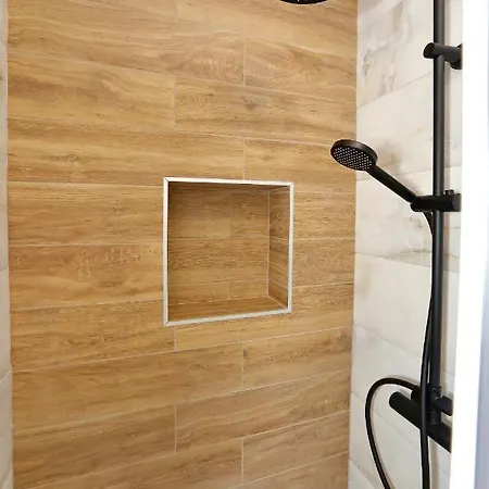 Apartman Petra * ביבינייה