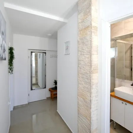 Apartment Apartman Petra